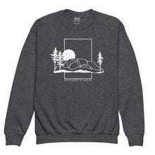 Load image into Gallery viewer, Stawamus Chief Youth Crewneck