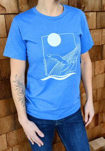 Van Isle Humpback Unisex T-shirt