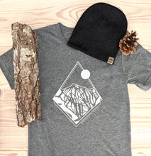 Load image into Gallery viewer, Mt. Washington Unisex T-shirt
