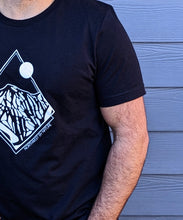 Load image into Gallery viewer, Mt. Washington Unisex T-shirt
